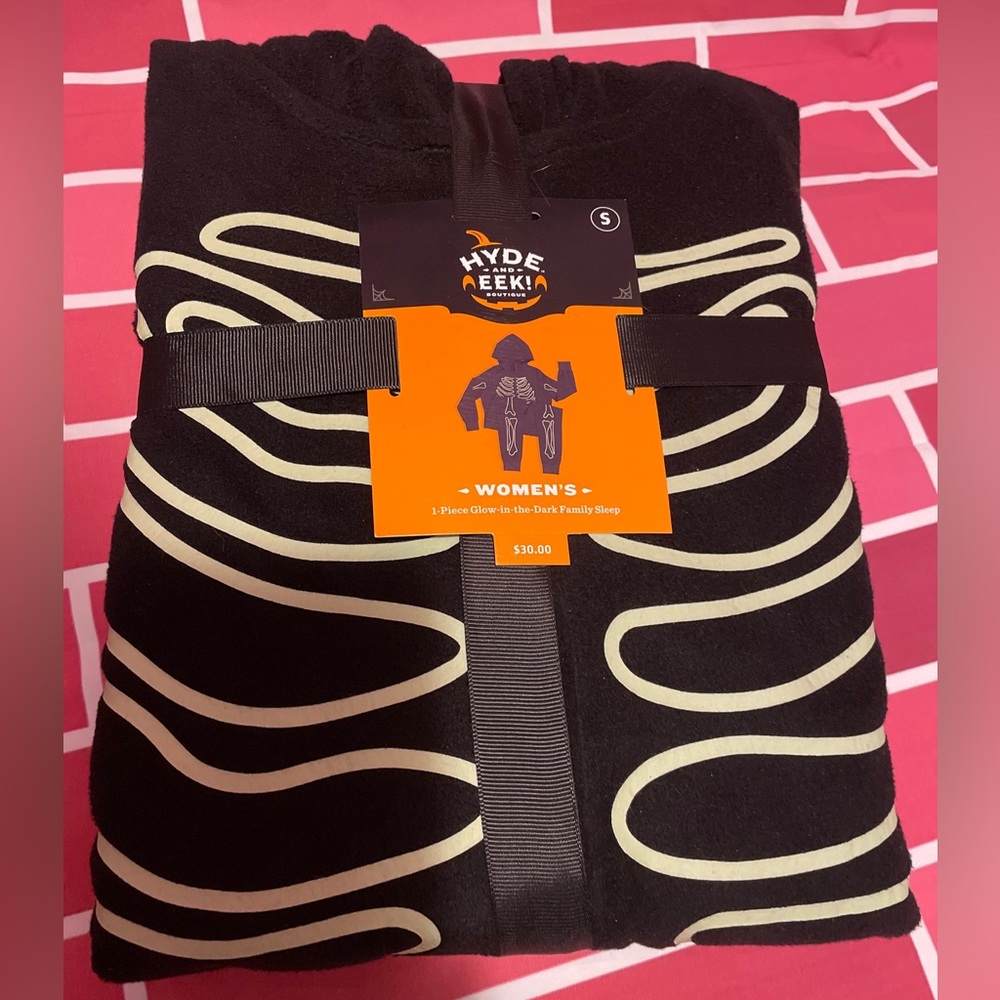 Women's Hyde and Eek Glow-In-The-Dark Skeleton Pajama Suit Costume Size Small